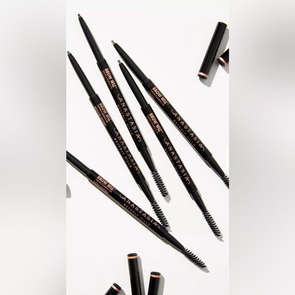Anastasia Beverly Hills Brow Wiz Skinny Brow Pencil - # Blonde - Picture 3 of 7